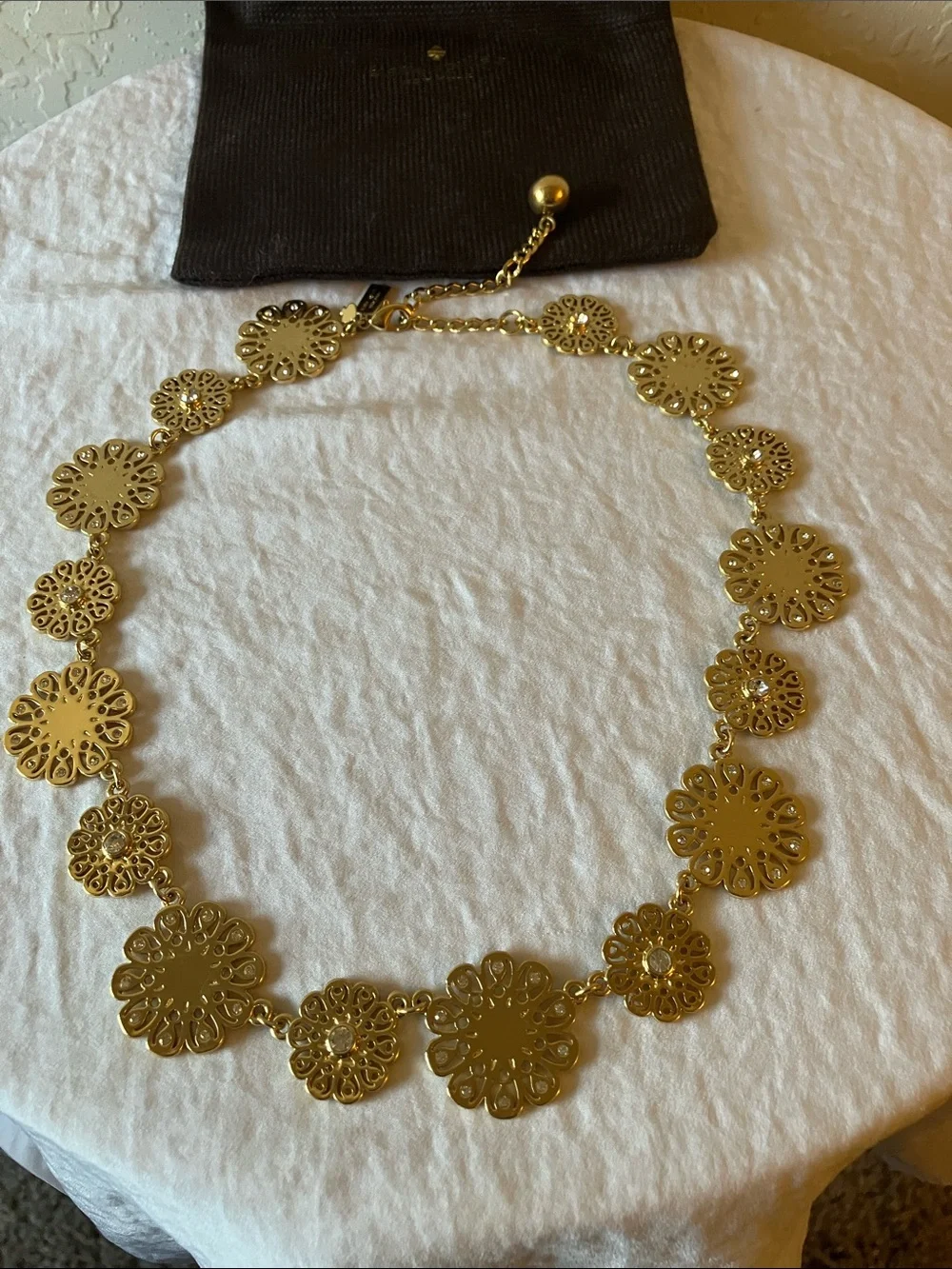 Kate Spade: Gold Tone “Oops-a-Daisy” (Snowflake) Statement Collar Necklace